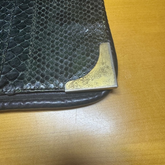 Tano of Madrid black Snakeskin Patterned Clutch - Picture 2 of 6